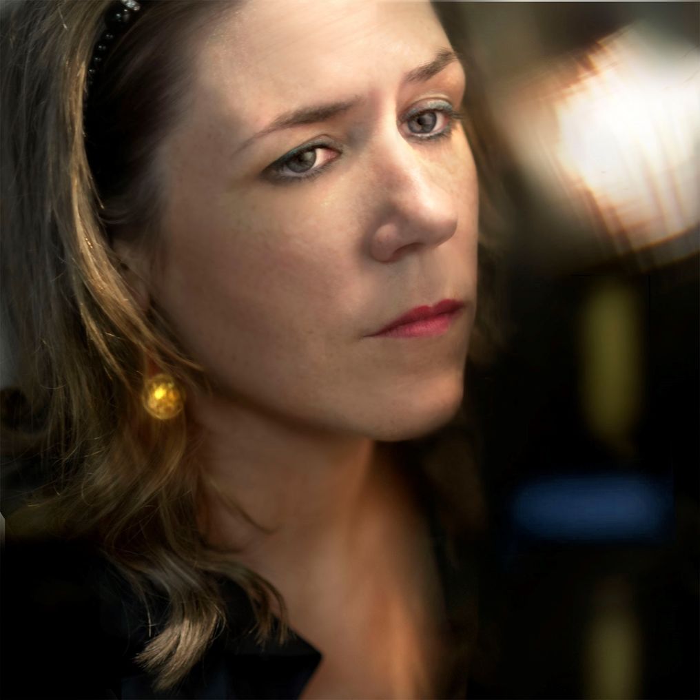 Carol Ruiz_Diamond line_piano 2